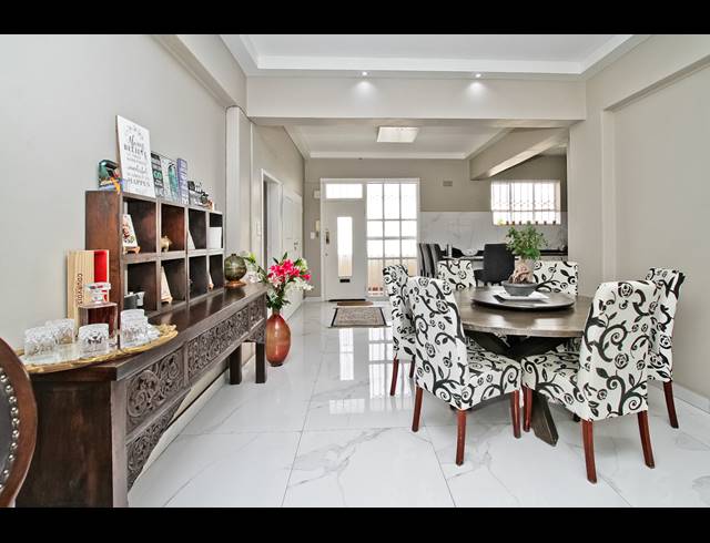 3 BEDROOM APARTMENT FOR SALE IN OBSERVATORY